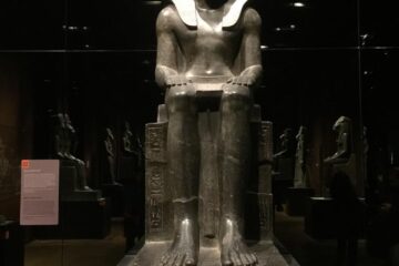 Picture of an Egyptian statue inside the Turin Egyptian Museum